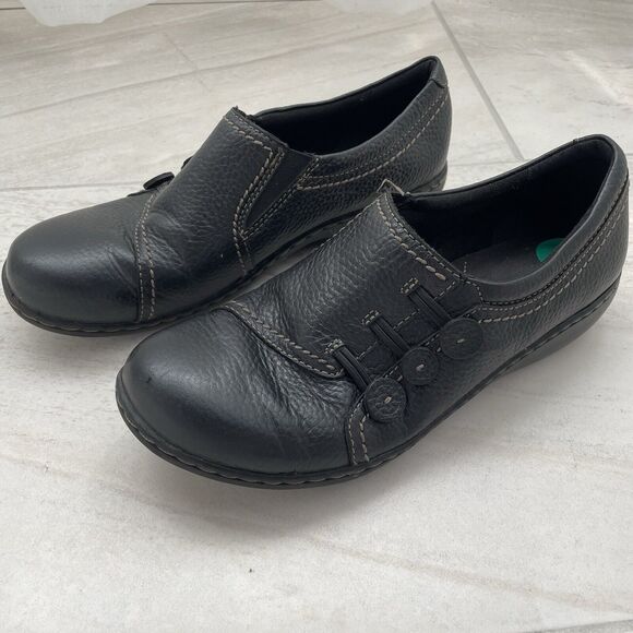 Clarks Ashland Effie Black Leather Slip On Loafer - Picture 3 of 7